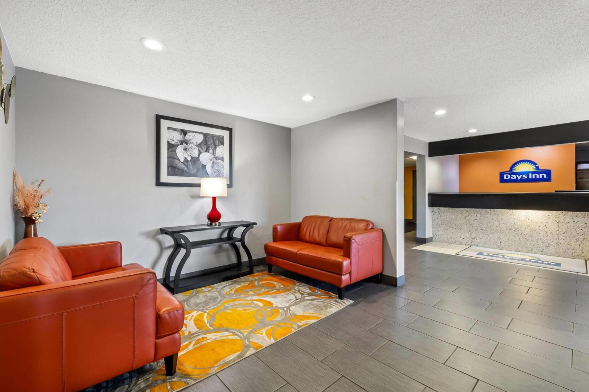 Days Inn By Wyndham Black River Falls - Access To Atv Trail Extérieur photo